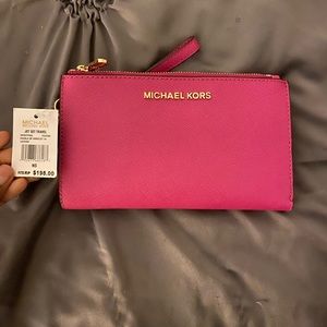 Michael Kors Bright Pink Wristket